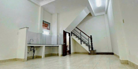 Bán nhà riêng hẻm xe tải 273/ Đường Tô Hiến Thành, Phường 13, Quận 10, Tp.HCM