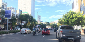 Biệt Thự Hoà Xuân, mặt tiền Đinh Gia Trinh, view sông, 3 tầng, 310m2, trục