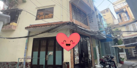 Bán nhà Trần Phú, P4, Quận 5 DT: 21m2 x 3 tầng (4.7 x 5) Giá: 4.5 tỷ TL