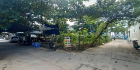 Bán nhà Trần Hưng Đạo, 60m2, ngang 8m, ô tô đỗ cửa, gần phố, nhỉnh 2 tỷ