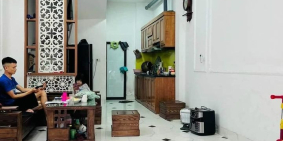 Chỉ 2,5 tỷ Có Ngay Nhà Phúc Lợi, Long Biên 33m2, 5T ( cam kết chuẩn)