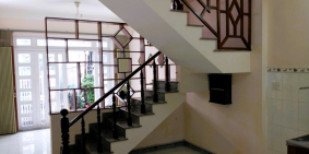 Cho thuê nhà 1T1L 90m2 2pn đường 6 Linh Tây