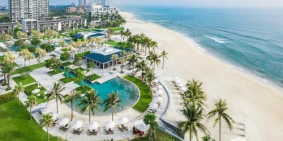 Cần bán căn villa 3 phòng ngủ trực diện biển, 550m2, 50 tỷ, đã có sổ