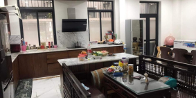 Bán nhà phố Lạc Trung, 56m2 x 5 tầng,Lô Góc, Tháng Máy , Gara , giá 7 tỷ800