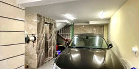 Định cư CANADA bá.n gấp nhà mặt tiền Quận 3. 9 tấm. Giá cực tốt.