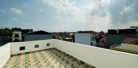 Nhà mới đẹp-lô góc thoáng sáng kinh doanh nhỏ-Phố Trạm-Long Biên-5T 46m2 5,5 tỷ.