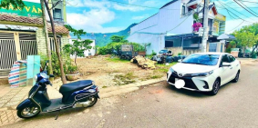 Kinh doanh buôn bán – 150m2 – sẵn sổ - Giá chỉ 950 triệu.