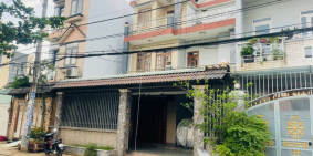 Nhà cho thuê mặt tiền đường xe tải