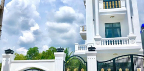 NHÀ 1 TRỆT 2 LẦU PHÚ TÂN ĐƯỜNG NHƯẠ XE 16 CHỖ HẺM SÂN BIA GẦN ĐẠI LỘ ĐỒNG KHỞI