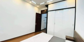 Bán nhà ngõ 180 Nguyễn Lương Bằng Đống Đa ngõ thông, full nội thất cao cấp