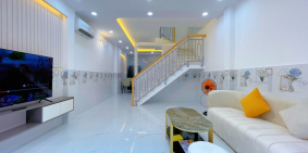 Nhà đẹp 4x10m Quang Trung, Phường 10, Gò Vấp, 1 lầu, Full nội thất = 4.5 tỷ