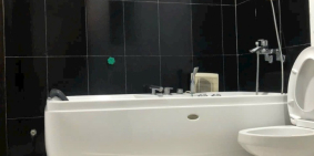 Bán nhà 4 tầng MP Bạch Năng Thi, Đông Nam Cường, TP HD, 72m2, mt 4m, 4 ngủ, chỉ