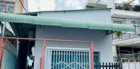 Bán nhà cấp 4 Góc 2 mặt tiền và 7 Phòng trọ đang cho thuê, Gần Hồ Bơi Phương Nam