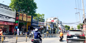 Nhà 2 tầng mặt tiền kinh doanh Nguyễn Thị Thập Q7