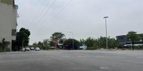 Bán lô góc VIP mặt đường Thanh Bình và Phạm Văn Đồng, 1638m2, KD buôn bán sầm uấ