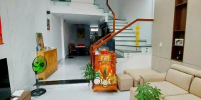 MẶT TIỀN HÀ HUY TẬP - KINH DOANH SẦM UÂT -  8,5 TỶ