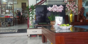 Bán nhà mặt phố phường Ngọc Châu, TP HD, 72.5m2, mt 5m, 3.5 tầng, 3 ngủ, KD buôn