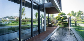 Chính chủ cần Bán căn villa cao cấp, mặt tiền sông, gần biển, sổ đỏ lâu dài