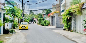 Nhà mặt tiền ngon LINH ĐÔNG,THỦ ĐỨC,49M chỉ 4xty, thủ 50tr/th