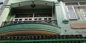 Phòng trọ cho thuê có máy lạnh , có máy giặt , 4 Cửa Sổ Lớn, thoáng mát