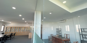 Cho thuê sàn VP 90m2 view kính sáng, nhiều cửa sổ góc 2 MT khu sân bay