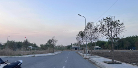 Thanh lý gấp nền đất 100m2 Tái Định Cư Tân Phước đường 20m giá 1ty6