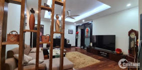 Tôi cần bán căn hộ 86m2 ( 3 ngủ) chung cư đường Xuân La quận Tây Hồ.