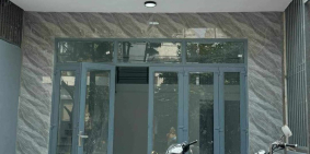 Bán nhà gác lửng đúc mt đường hòa phú 7. Nhà y hình. Chỉ việc xách vali vô ở