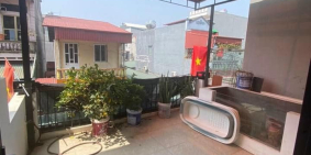 Bán căn nhà 3 tầng ngõ đường Nguyễn Lương Bằng, TP HD, 70m2, 3 ngủ, đường thông