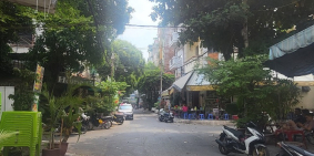 Bán nhà 2 MT, kế đường D2 Nguyễn Gia Trí