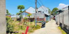 KHÁCH MUA XÂY NHÀ QUÁ ĐẸP CÁCH CHỢ CHỈ 300m NGAY ĐƯỜNG LỚN VÕ THỊ SÁU -TT ĐẤT ĐỎ