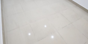 Bán nhà phố, HXH 5.5m, Diện tích 88m2. cách mặt tiền đường Bùi Văn Ngữ chỉ vài b