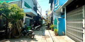 Cần tiền bán gấp nhà đường TÂN KỲ TÂN QUÝ, Bình Tân, 2tầng, 5x26, hẻm thông