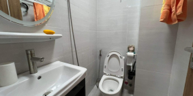 NHÀ ĐẸP KHU PHÂN LÔ QUẬN 1, SÁT HXH 3 TẦNG, KO QH, Nhỉnh 5 Tỷ