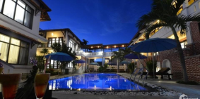 Chuyển nhượng khách sạn 4 sao 2 mặt tiền Lý Thái Tổ & Lê Đình Thám Hội An