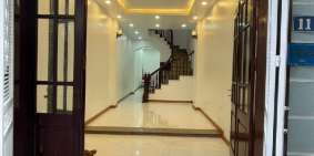 Hiếm, Đống Đa , sầm uất, S:44m2,4 tầng,MT4m, 4,2tỷ