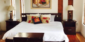 Hiếm, Nhà như Biệt Thự  VIP Lạc Long Quân gần Chợ Tân BÌnh, DT 9x19  x4 Tầng