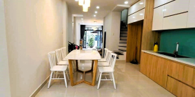 Cho thuê nhà 1T1LST 120m2 2pn khu Cư Xá Điện Lực Trường Thọ