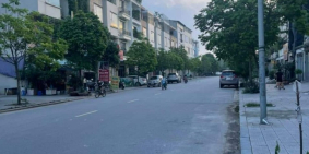 Anh Hoàng cần bán gấp căn Liền Kề Góc Phú Lương, mặt tiền 5m, GIá chào nhỉnh 11