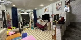 BÁN GẤP CĂN NHÀ C4. 80M2 NGAY PHAN VĂN HỚN, HÓC MÔN.