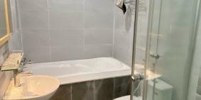 Giá lạ Bình Thạnh 58m2 nở hậu 3 tầng 4PN- Xe hơi đậu cửa -  Bùi Đình Túy