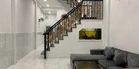 Cho thuê nhà nguyên căn 55m2 hẻm đường Trường Sa, Phú Nhuận.