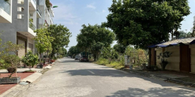 Bán đất biệt thự khu 31ha Trâu Quỳ -247m2 đường 13m view vườn hoa giá tốt.098285