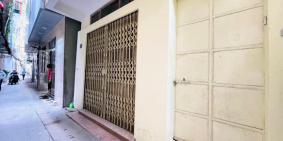 Bán nhà 32m2 xây 3 tầng phố Đội Cấn ngõ xe ba gác