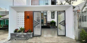 bán nhà Lầu cuối đường đồng khởi cách changshin 800m sổ riêng thổ cư