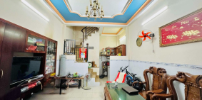 Nhà 4 tầng 31 m2 có sân thượng Âu Cơ, Ni Sư Huỳnh Liên P10 Tân Bình chỉ 3.95 tỷ