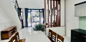 bán gấp căn nhà cách bệnh viện Da Liễu 500m Sổ Riêng Full Thổ Cư