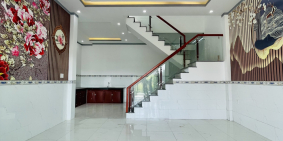 Ngay Cây Xăng Tân Bình ngã tư bến cá Sổ Riêng Thổ Cư Bán Lỗ gần Cầu Bạch Đằng 2