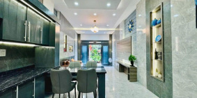 Cần tiền bán gấp căn nhà đường số 79, P.Tân Quy, Quận 7. Giá chỉ 2tỷ890. SHR