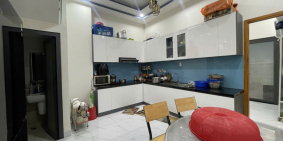 Nhà đẹp lung linh 3 tầng,84.5 m2, nhà mới. Hẻm Xe tải né nhau, thông các đường,